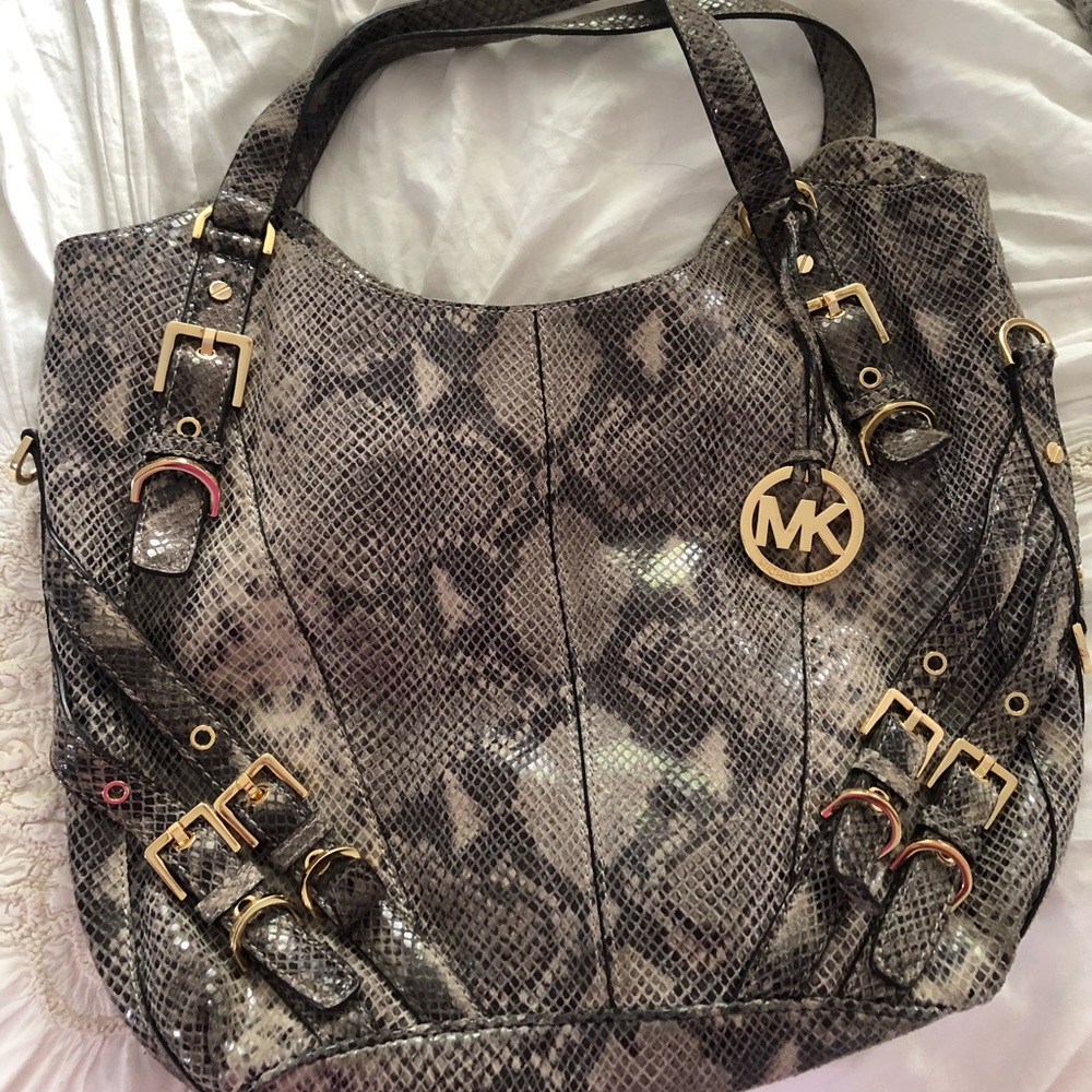 Michael Kors purse